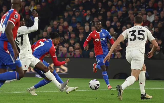 开云电竞账号-曼联刷新耻辱纪录，滕哈赫正在接近莫耶斯朗尼克