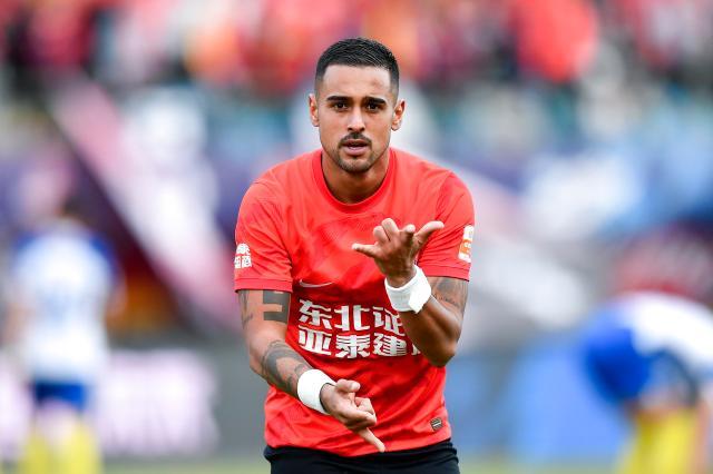 在线娱乐-【中超】谭龙助攻莱昂纳多破门 亚泰客场1比0胜南通